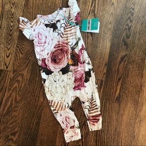Posh Peanut Black Rose Romper 9-12 months